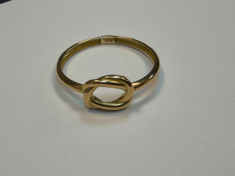 انگشتر زنانه طلا ۱۸ عیار انگشتر گره گالری پریدخت