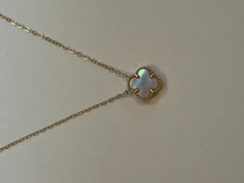 گردنبند زنانه طلا ۱۸ عیار ونکلیف گالری پریدخت