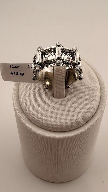 انگشتر زنانه طلا ۱۸ عیار انگشتر سفید تراش گالری چیدا