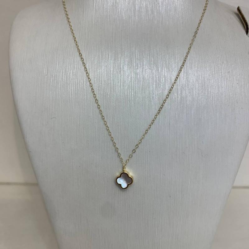 گردنبند زنانه طلا ۱۸ عیار گردنی ونکلیف سفید گالری جواهری مهربان