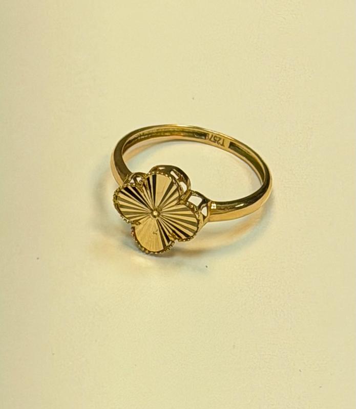 انگشتر زنانه طلا ۱۸ عیار ونکلیف تراش گالری پریدخت