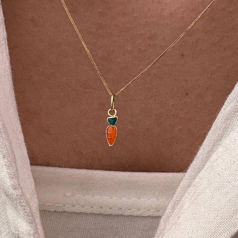 آویز بچگانه طلا ۱۸ عیار آویز کودک هویج سانل گلد