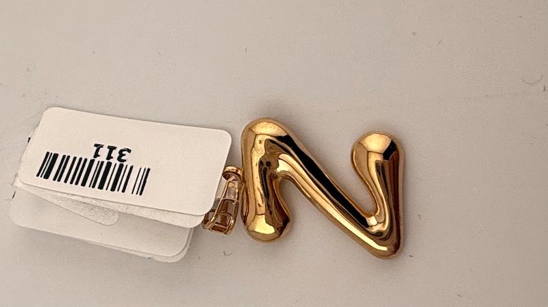 آویز زنانه طلا ۱۸ عیار اویز حروف گالری چیدا