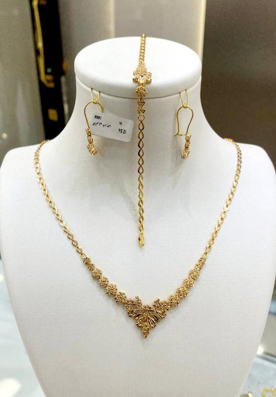 سرویس زنانه طلا ۱۸ عیار سرویس درین