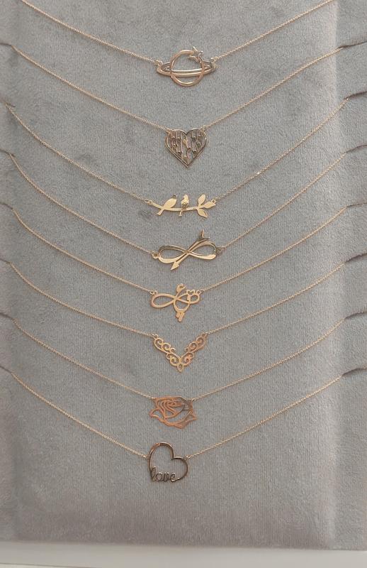 آویز زنانه طلا ۱۸ عیار بی‌نهایت و عشق گالری دنیا