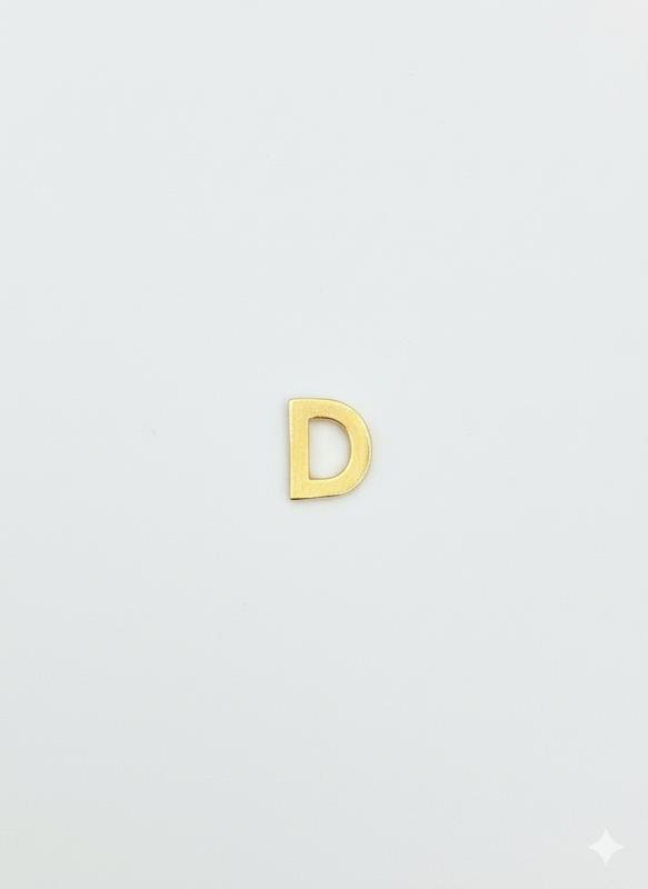 آویز زنانه طلا ۱۸ عیار حرف سه بعدی D نی نی طلا