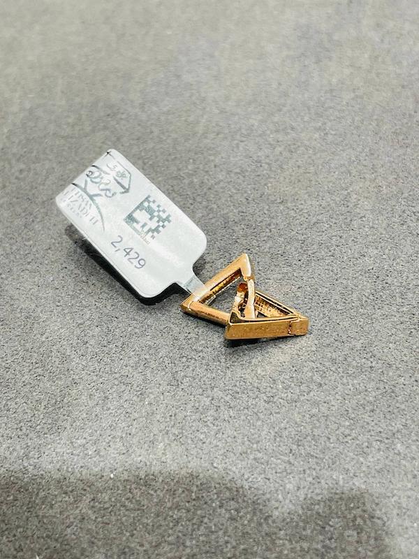 گوشواره طلا ۱۸ عیار گوشواره مدل ۲۴۲۹ جواهری سید احسان ولی زاده