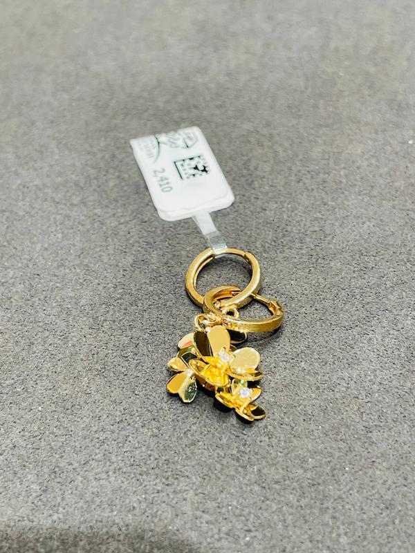 گوشواره طلا ۱۸ عیار گوشواره ندل ۲۴۱۰ جواهری سید احسان ولی زاده