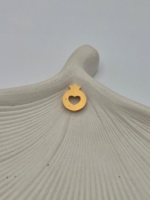 آویز طلا ۱۸ عیار قلب انار گالری زرگر