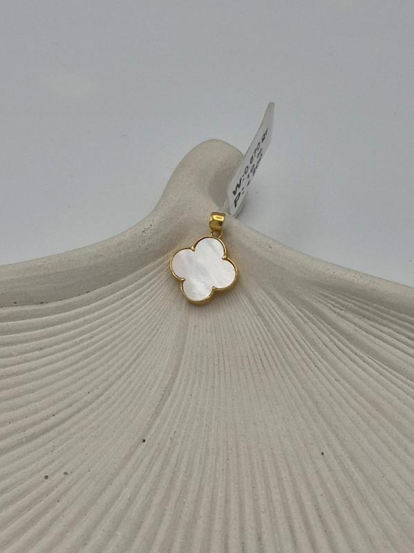 آویز طلا ۱۸ عیار ونکلیف گالری زرگر