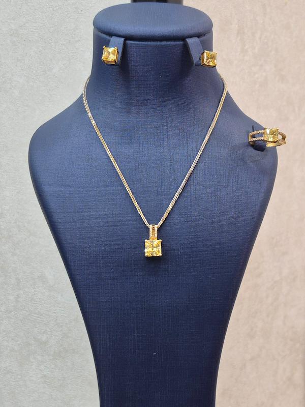 نیم ست طلا ۱۸ عیار پایه جواهر سنگ زرد گالری زرگر