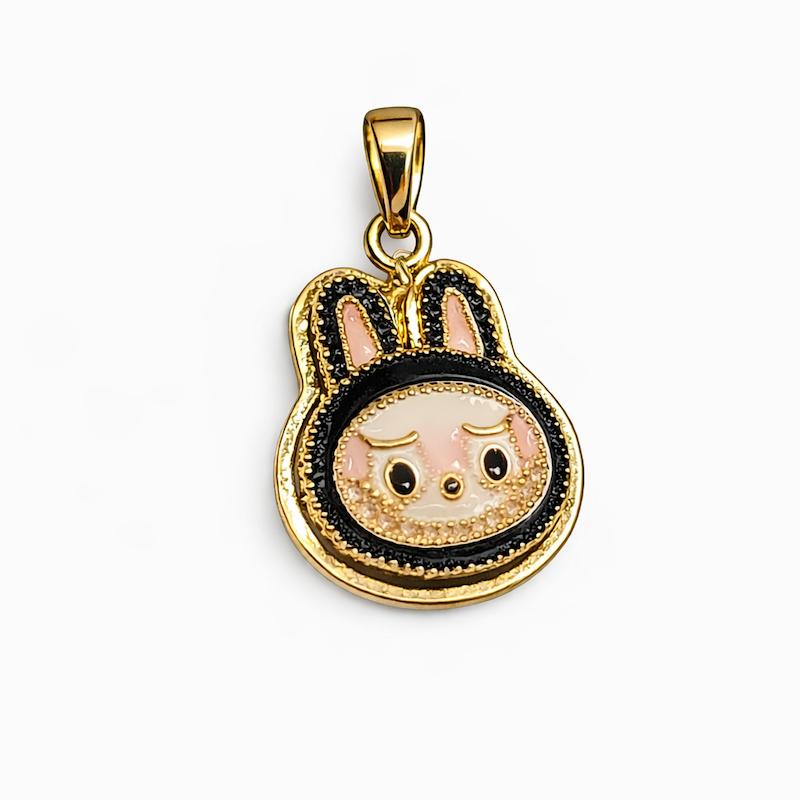 آویز بچگانه طلا ۱۸ عیار طرح لبوبو مشکی گالری مینا‌جان