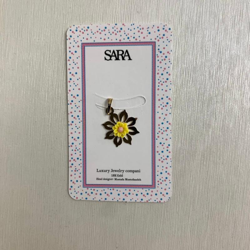 آویز طلا ۱۸ عیار آویز گل گالری جواهری مهربان