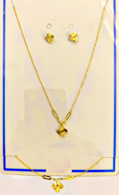 ست طلا ۱۸ عیار سرویس کامل اماراتی سینه ریز گوشواره دستبند گالری نیک گلد