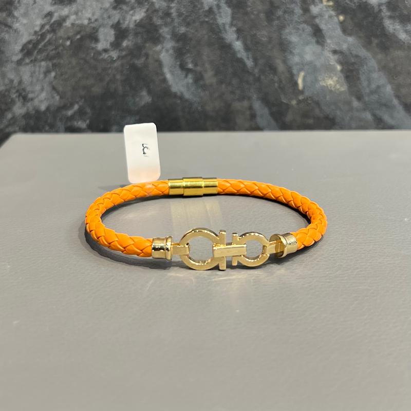 دستبند مردانه طلا ۱۸ عیار دستبند امگا با چرم نارنجی گالری زرنوش