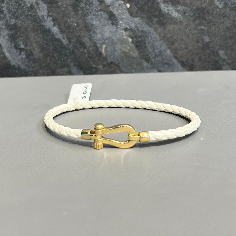 دستبند زنانه طلا ۱۸ عیار دستبند امگا بند سفید گالری زرنوش