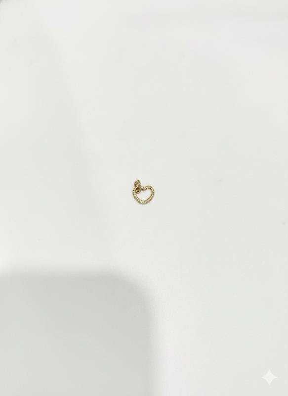 آویز زنانه طلا ۱۸ عیار قلب گالری طلا سرور گلد