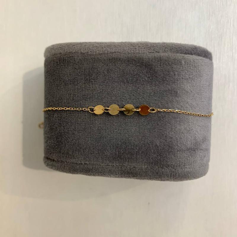 دستبند طلا ۱۸ عیار دستبند پولکی گالری جواهری مهربان