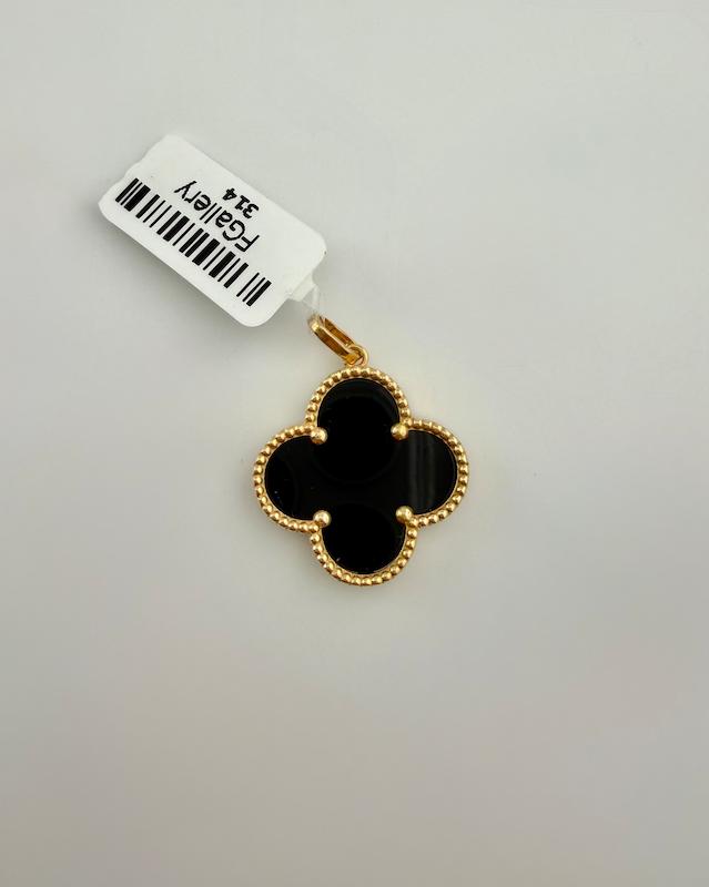 آویز زنانه طلا ۱۸ عیار آویز ونکلیف مشکی اف گالری