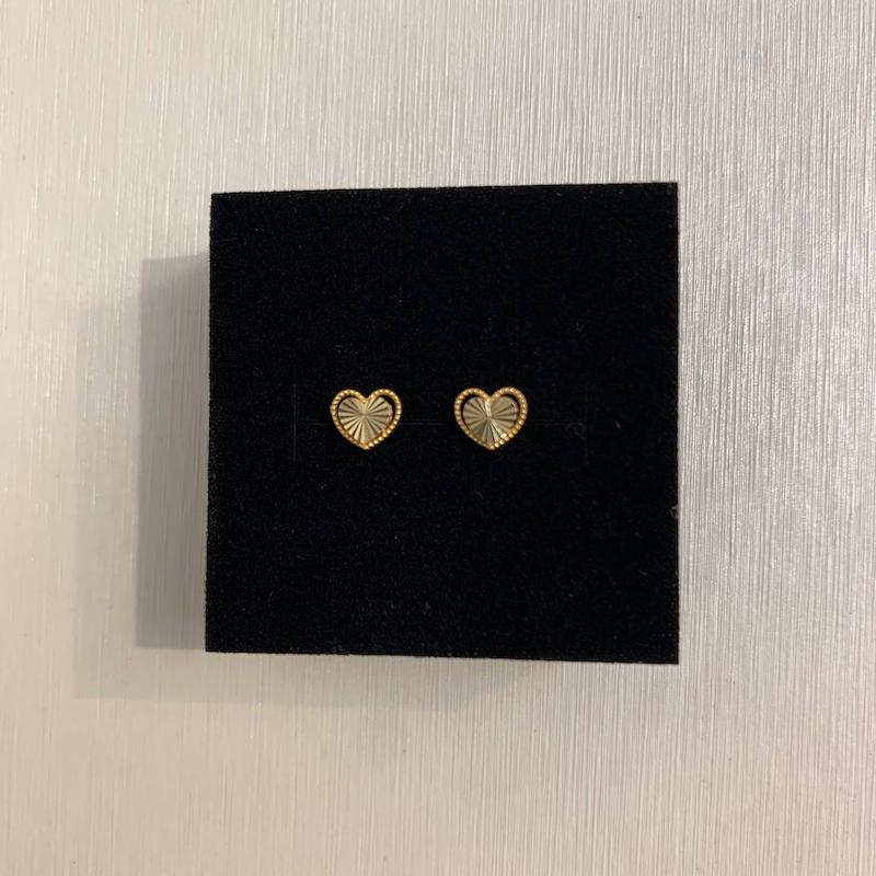 گوشواره طلا ۱۸ عیار گوشواره قلب گالری جواهری مهربان