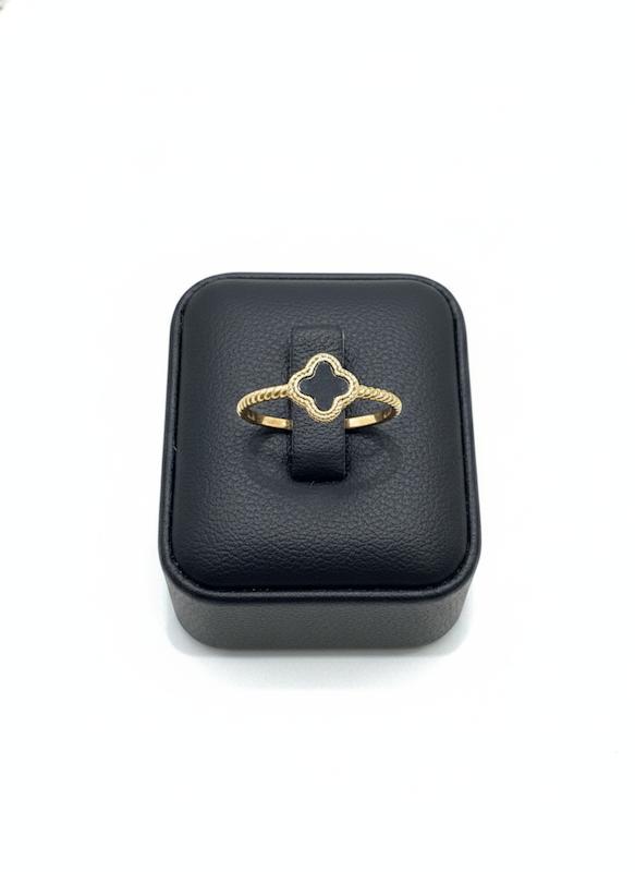 انگشتر طلا ۱۸ عیار مینیمال گالری طلای سید محمد رضا فاطمیان