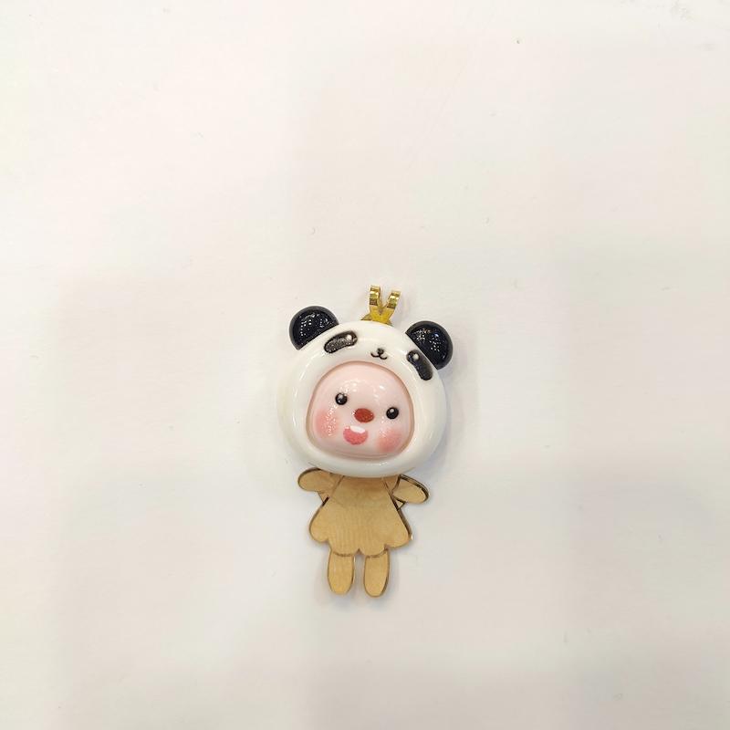 آویز بچگانه طلا ۱۸ عیار عروسکی گالری الیاگلد