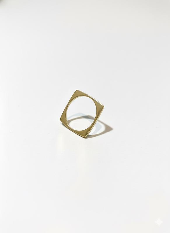 انگشتر زنانه طلا ۱۸ عیار مینیمال ٧٣٣١ گالری طلای شفیع