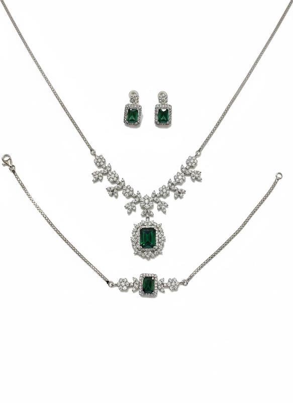 سرویس زنانه طلا ۱۸ عیار پیوه زن٣١٢٠ گالری طلای شفیع