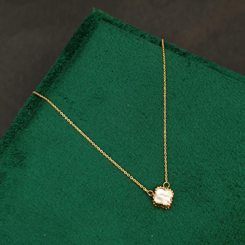 گردنبند زنانه طلا ۱۸ عیار گردنبند ونکلیف گالری حامی گلد