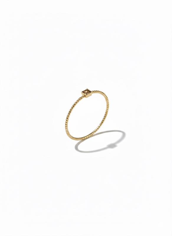 انگشتر زنانه طلا ۱۸ عیار فانتزی ۵۵٩٨ گالری طلای شفیع