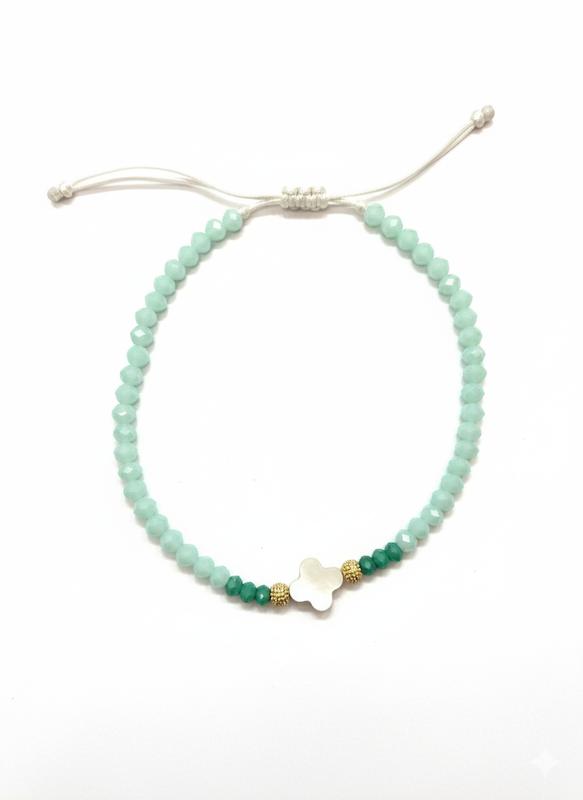 دستبند زنانه طلا ۱۸ عیار ونکلیف صدف و گوی گالری ملورین