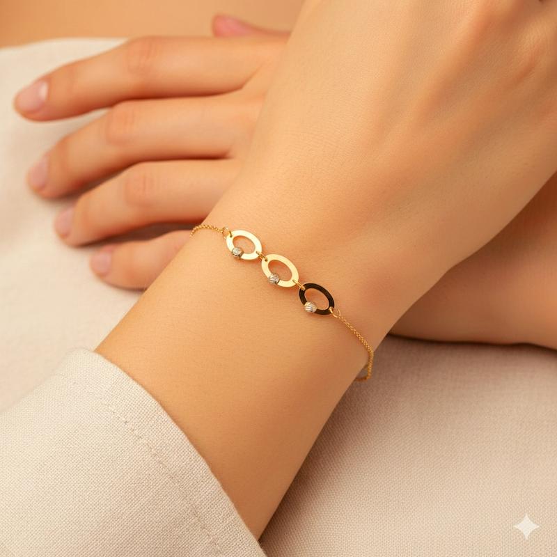 دستبند زنانه طلا ۱۸ عیار بیضی و گوی گالری شمش طلا