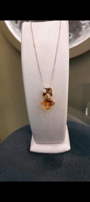 گردنبند زنانه طلا ۱۸ عیار سنگی گالری طلای عزیز