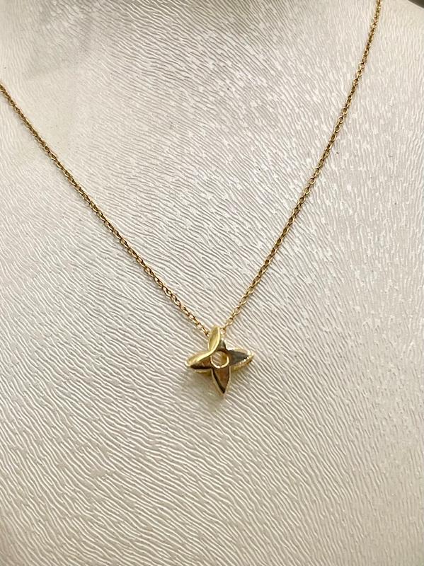 گردنبند زنانه طلا ۱۸ عیار مینیمال ونکلیف گالري مهر