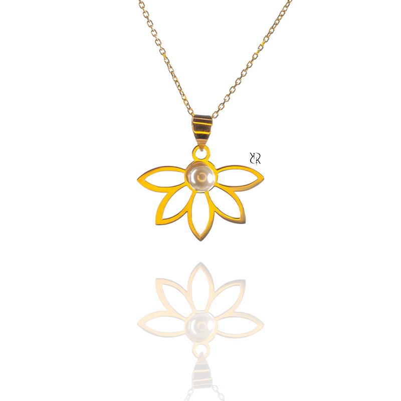 آویز زنانه طلا ۱۸ عیار آویز گردنی طلا طرح گل نیمه و مروارید گالــری طلا رابــونـل