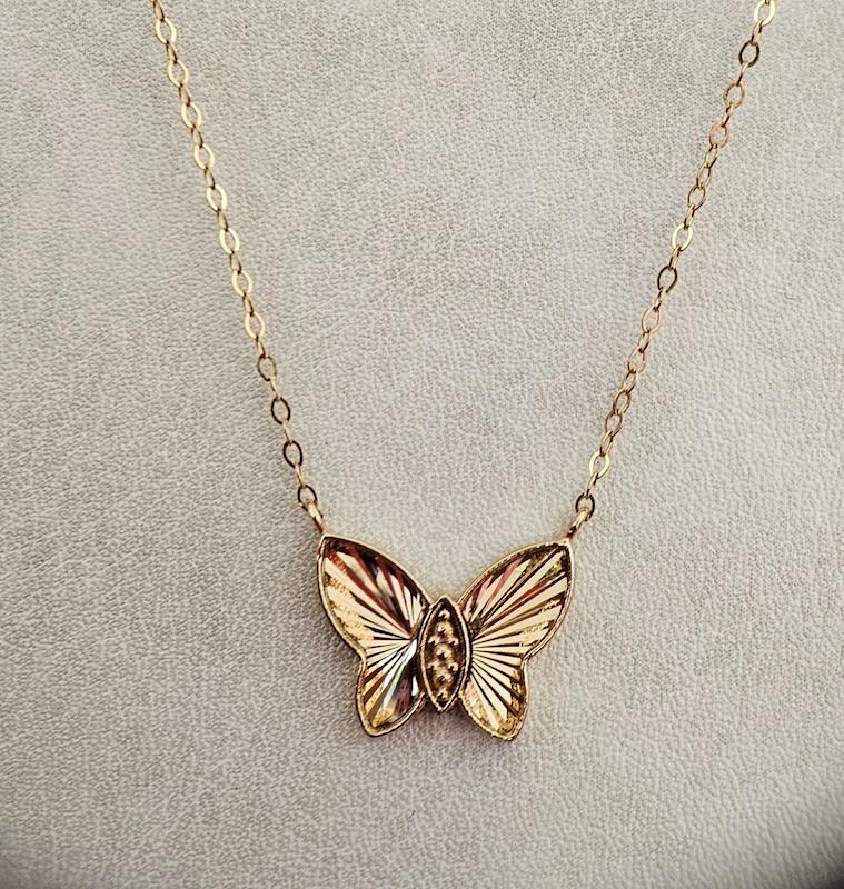 گردنبند طلا ۱۸ عیار گردنبند پروانه ایلیا گالری