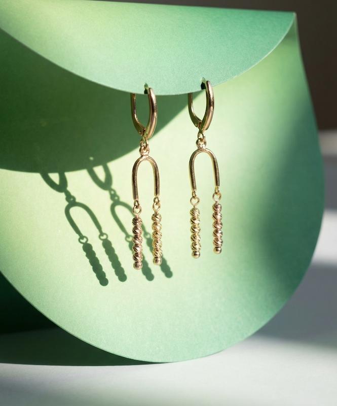 گوشواره زنانه طلا ۱۸ عیار گوشواره آویز گوی طلای شیک