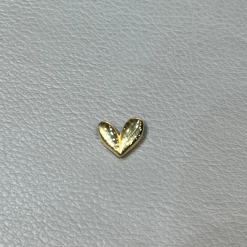 آویز زنانه طلا ۱۸ عیار قلب گالری زرنوش