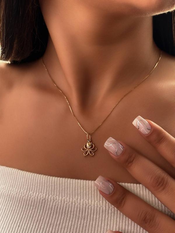 آویز زنانه طلا ۱۸ عیار آویز پرسی مهوا گالری طلا و سکه مهوا