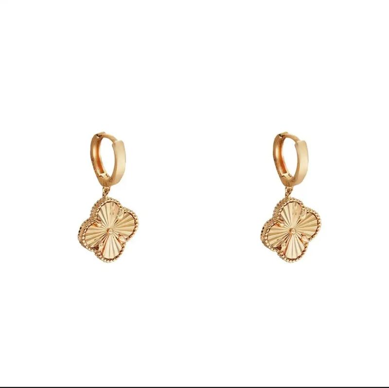 گوشواره زنانه طلا ۱۸ عیار گوشواره کلیپسی آویز ونکلیف تراش گالری کاژه گلد