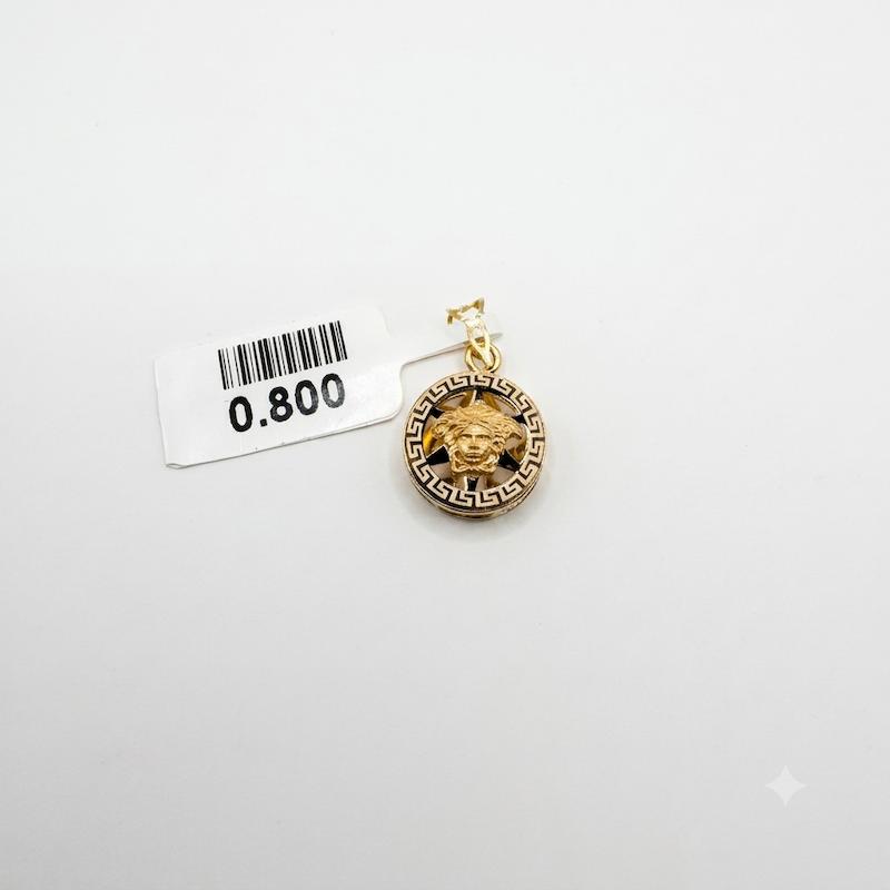 آویز طلا ۱۸ عیار ورساچه گالری طلای آماندا