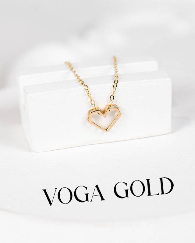 آویز زنانه طلا ۱۸ عیار قلب هندسی (بدون زنجیر) VoGa GOLD