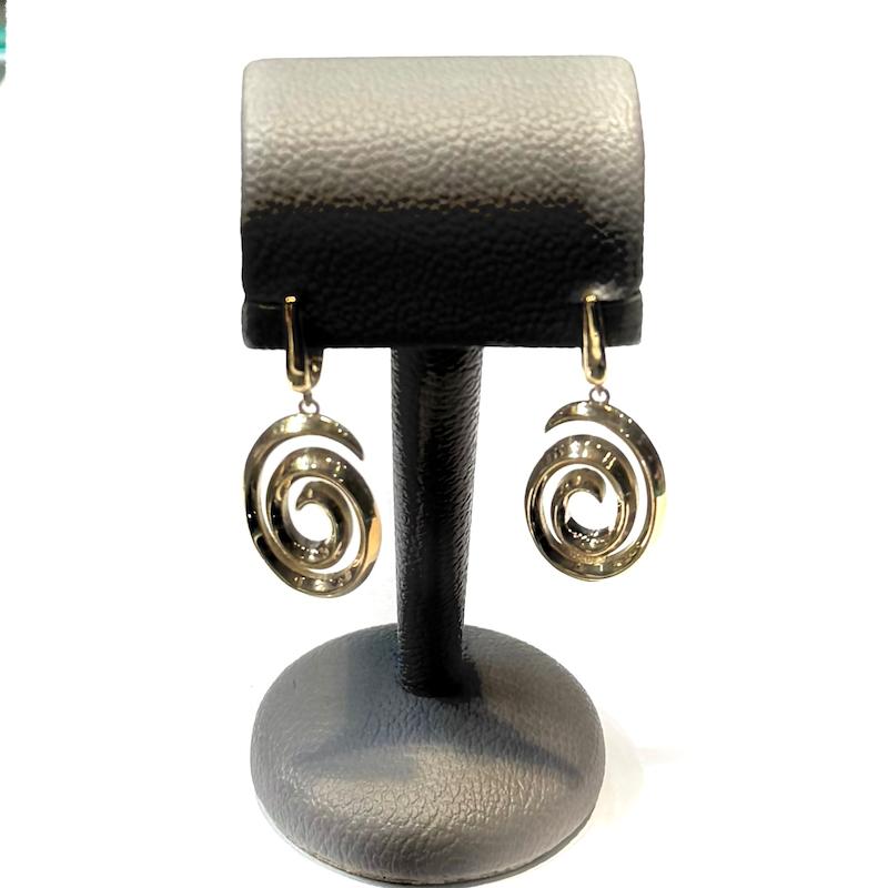 گوشواره طلا 18 عیار زنانه گالری زرنوش مدل گوشواره پیچ در پیچ کد ZGE001657