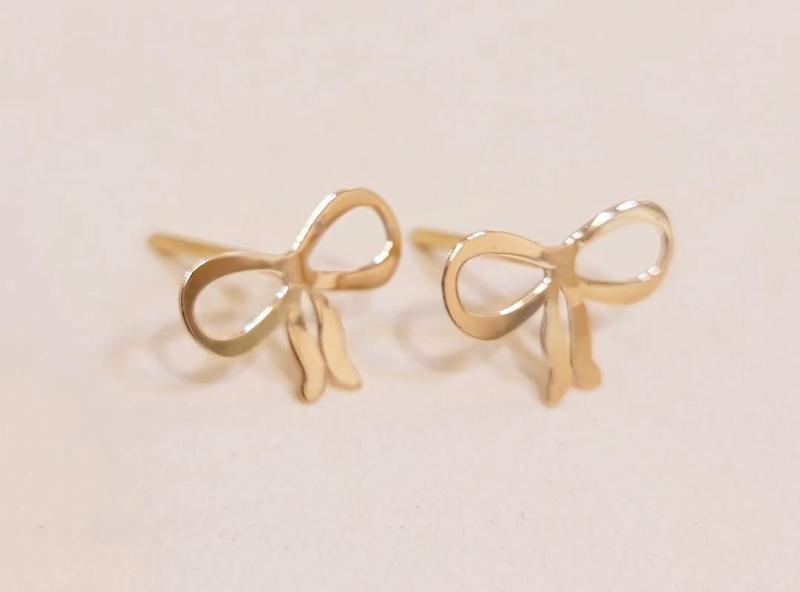گوشواره طلا 18 عیار زنانه پریدخت گالری مدل پاپیون کد PAE001784