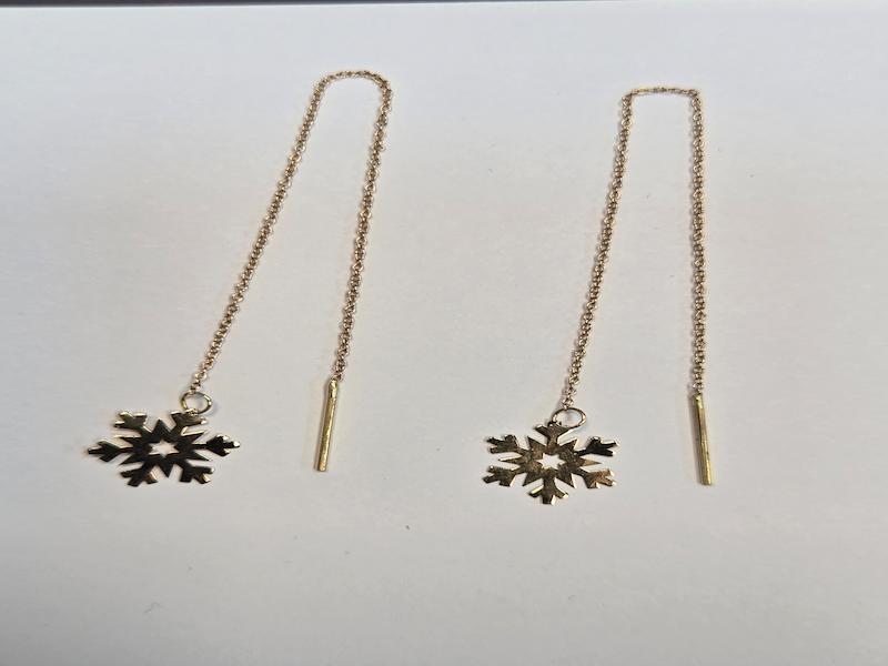 گوشواره طلا 18 عیار زنانه پریدخت گالری مدل ونکلیف کد PAE002051