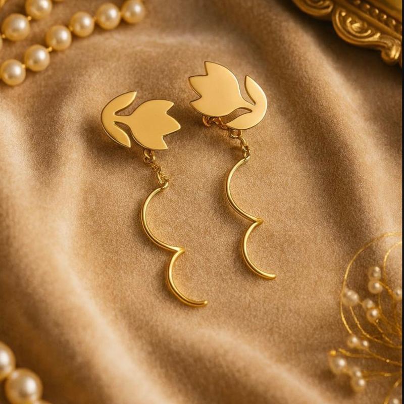 گوشواره طلا 18 عیار زنانه بابل طلا مدل کرلی لاله کد BTE002846