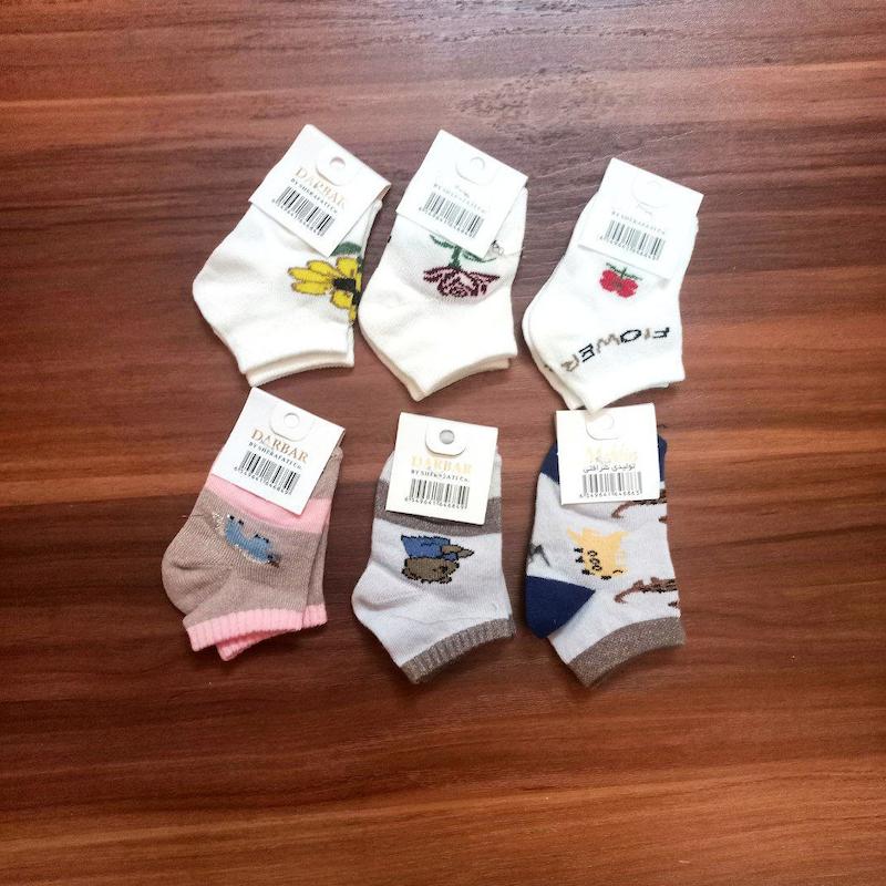 جوراب نوزاد