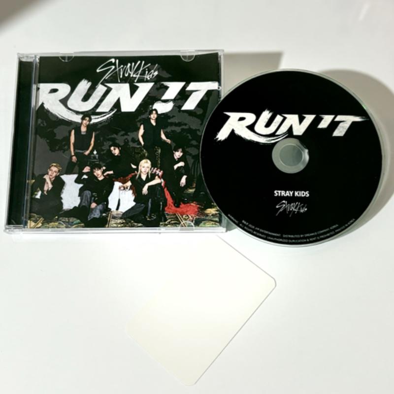 البوم استری کیدز / Album stray kids run it 