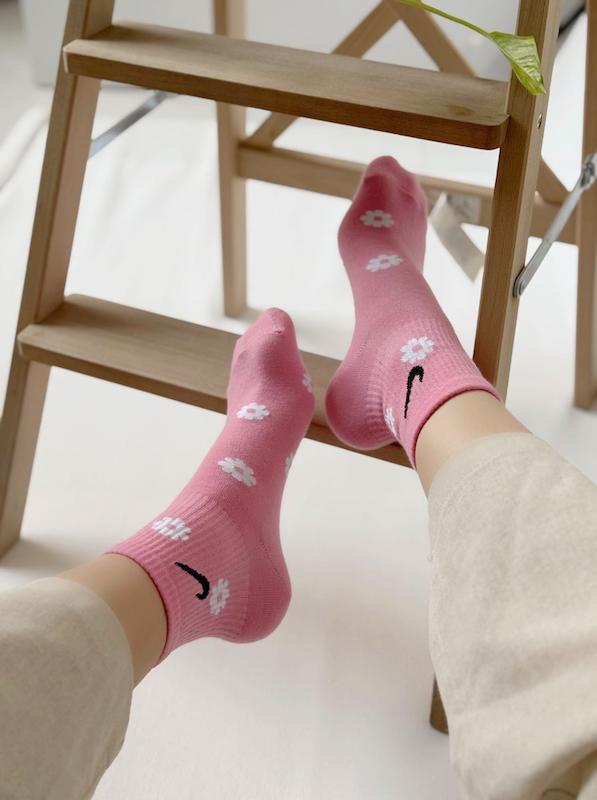 نیم ساق نایک ۶ طرح 