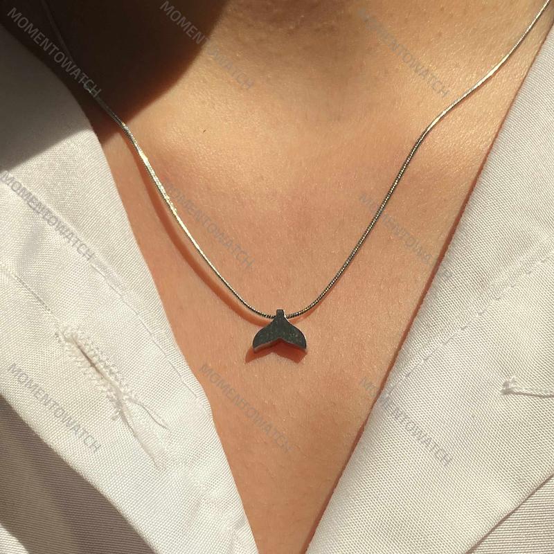 گردنبند دخترانه پينترستي دم وال زنجیر ماري 🐋